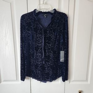 Womens nwt gnw blouse